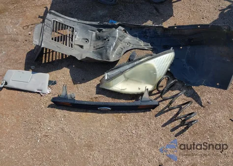 2002 Ford Focus Zx3 from USA, damaged, VIN 3FAFP31342R140657